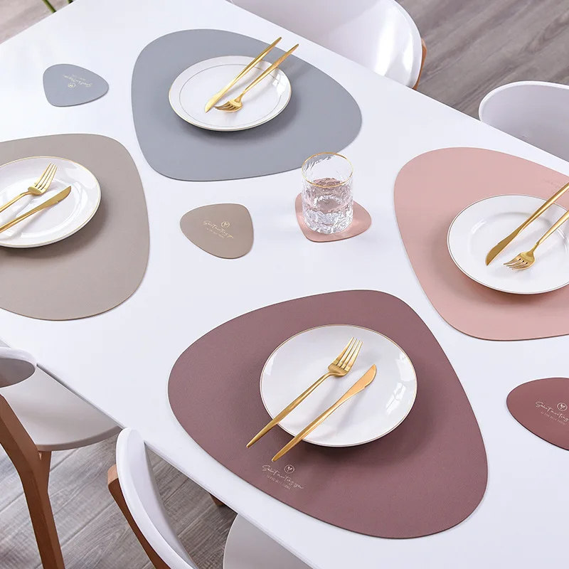 Desk Mat Leather - Set di tovagliette e sottobicchieri in