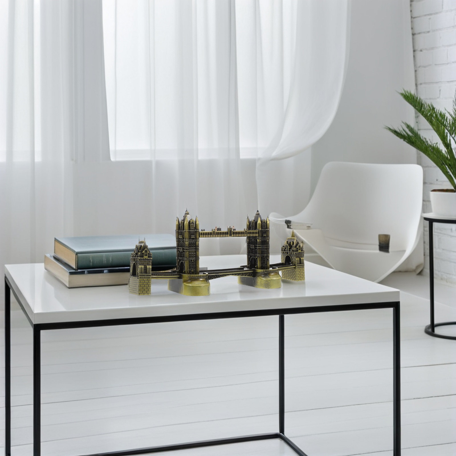 Home Office London - Scultura in Metallo del Tower Bridge