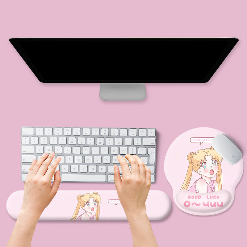 Sailor Moon Office Mouse Pad S - Wrist Rest Pad recensione e prezzo