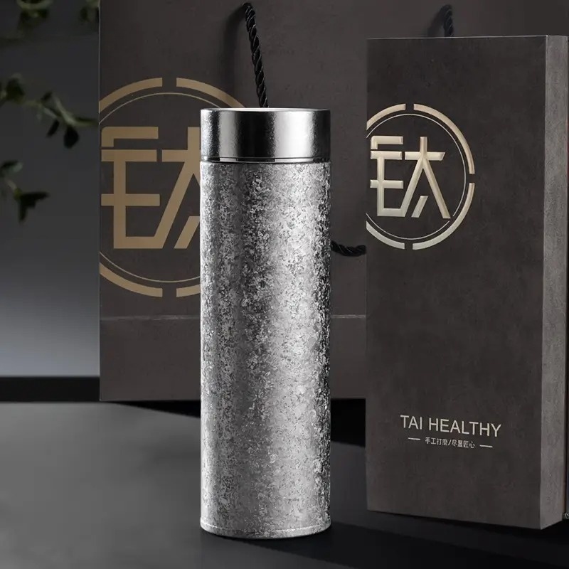 Tazza termica in titanio puro  - Home Office Hours recensione e prezzo